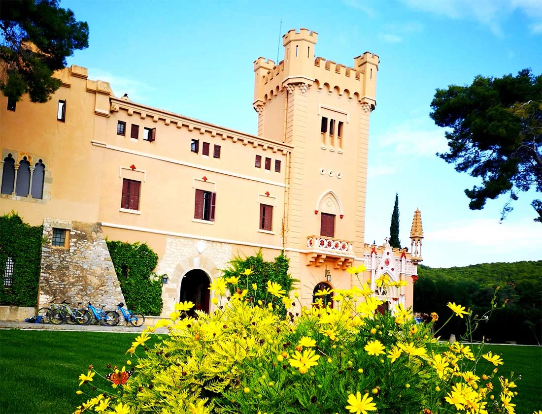 Torre del Veguer Ebike Tours